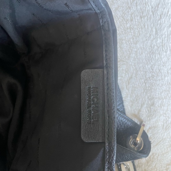 Michael Kors Black Shoulder Bag with Silver Hardware - Picture 5 of 7